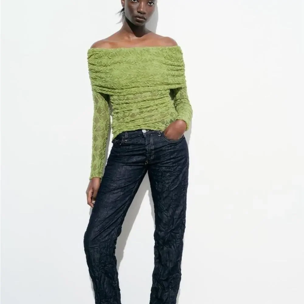 ZARA OFF THE SHOULDER LACE TOP
